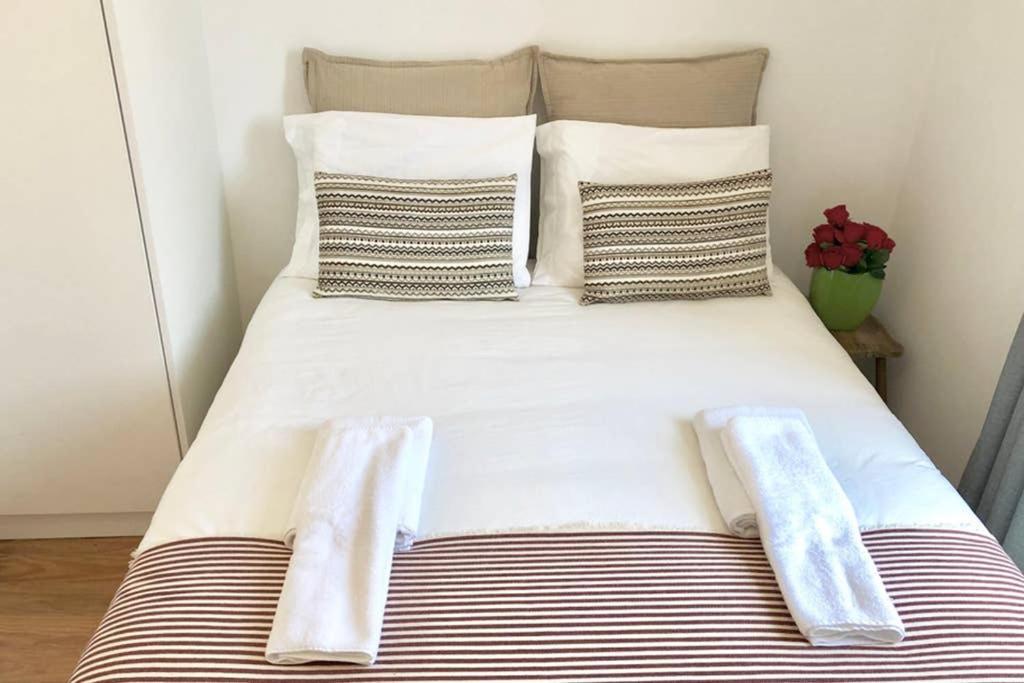 32 3 - Lisbon City Life Private Apartment, Bairro Alto Bagian luar foto